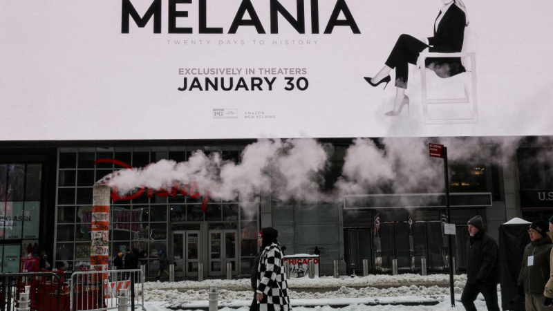 2026-01-26T204346Z_192962125_RC279JAZ70L6_RTRMADP_3_USA-TRUMP-MOVIE.JPG