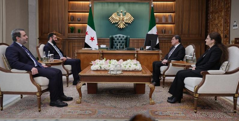 انقسام حول اعتصام قانون وكرامة .. والشرع يبحث مع عبدي ملف الدمج _ حصاد الأسبوع