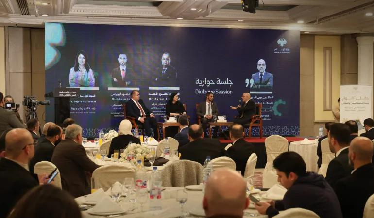 اتهامات للحكومة السورية بتمويل منصّة تمارس التحريض والاغتيال المعنوي ضد المعارضين