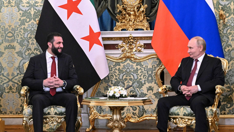 سوريا تؤكّد مطالبة روسيا بتسليم الأسد .. والتعافي الوطني قد يبدأ في 2030