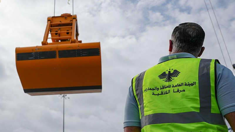 الجمارك السورية.. رفع الرسوم وإعادة توزيع الأعباء