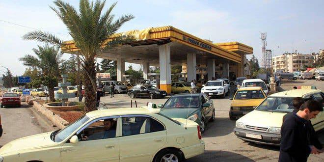 مخالفات بالدولار .. التجار يغلقون محلاتهم هرباً من دوريات التموين