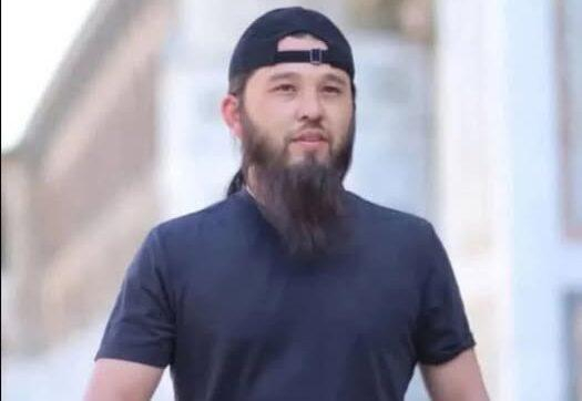 افتتح مطعماً في إدلب .. أبو دجانة يواجه الانتقادات بعد اختياره مسار الحياة المدنية