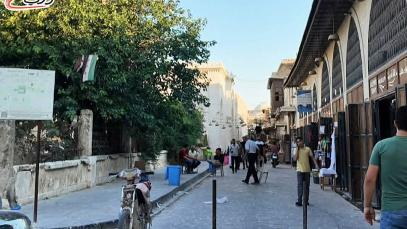 حلب المحاصرة بين نقيضين .. مدينة انقسمت على نفسها ووحّدها زعيمها التاريخي