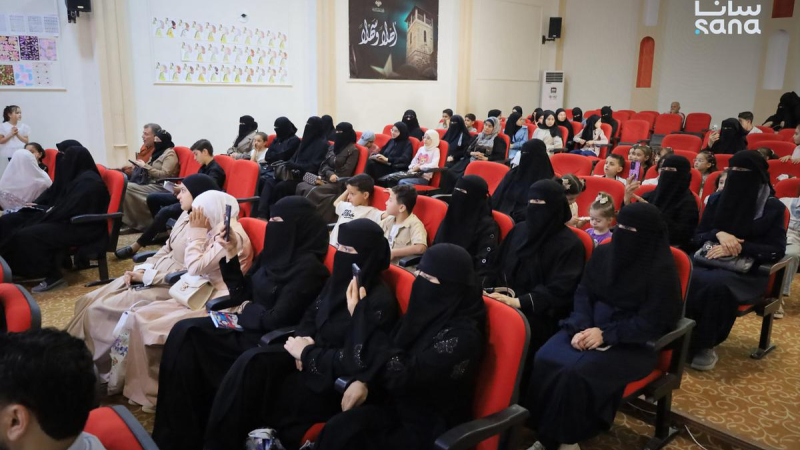 IMG 4987 من التراث إلى الإبداع.. أطفال الباب يختتمون صيفهم بالمسرح والشعر والفن