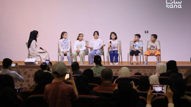 IMG 5021 scaled من التراث إلى الإبداع.. أطفال الباب يختتمون صيفهم بالمسرح والشعر والفن