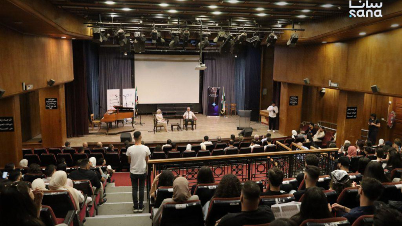 IMG 3979 1 فعالية "وجهتك الأكاديمية 2" في طرطوس لتعريف طلاب الثانوية بالاختصاصات الجامعية