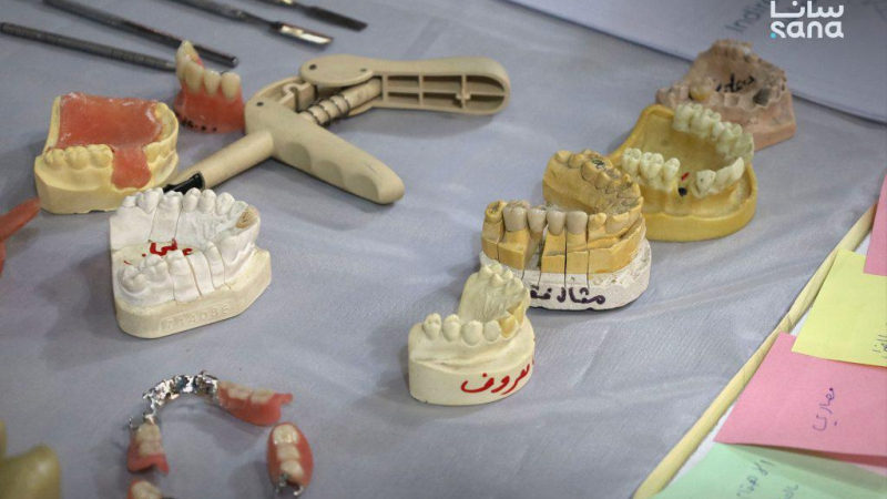 IMG 3988 فعالية "وجهتك الأكاديمية 2" في طرطوس لتعريف طلاب الثانوية بالاختصاصات الجامعية
