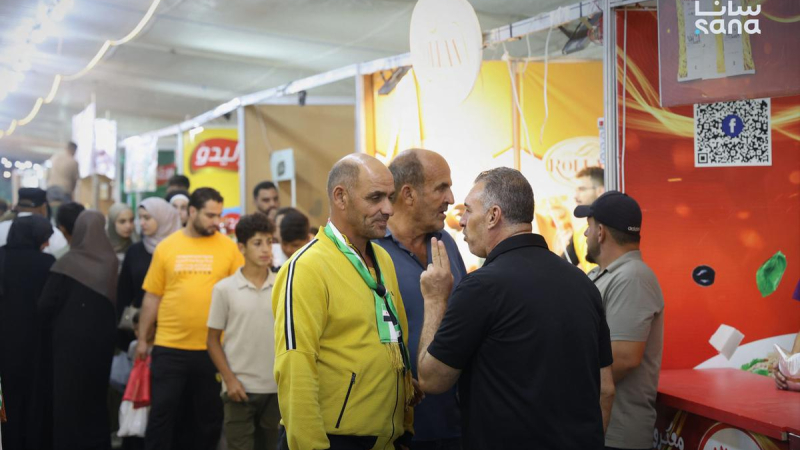 IMG 1641 بمشاركة 50 شركة ومعملاً.. انطلاق مهرجان "الخير لأهل الخير" في الحراك بريف ‏درعا