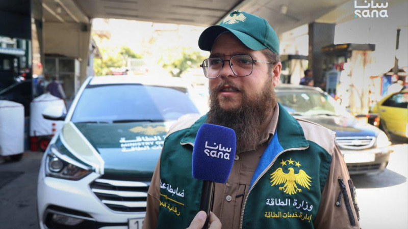 عماد سعيد من الصهريج إلى المضخة.. إجراءات رقابية لضبط البنزين المخالف في محطات دمشق