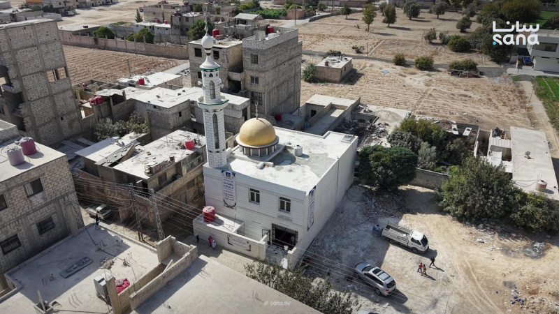 110 10 افتتاح مسجد عائشة بنت أبي بكر في بلدة حزة بريف دمشق