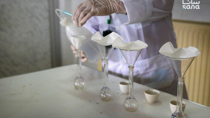 045A9280.166 06.Still029 1 مختبرات الفوسفور في هيئة الطاقة الذرية تدعم تحسين خصوبة التربة وكفاءة التسميد