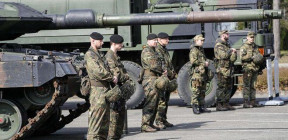 مجلة شبيغل: نقص حاد في مستودعات الجيش الألماني بعد تسليم جزء كبير من المخزون لنظام كييف