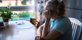 هل من صلة بين انقطاع الطمث والخرف؟