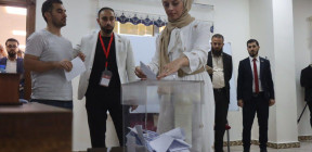 بينهن معتقلة سابقة وممثلة ورئيسة جامعة .. 22 امرأة في البرلمان السوري تعرّفوا إليهنّ