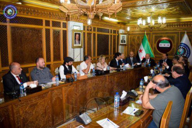 إعفاءات ضريبية وإلغاء الرسوم الجمركية على المواد الأولية.. أبرز مطالب صناعيي الكيميائية
