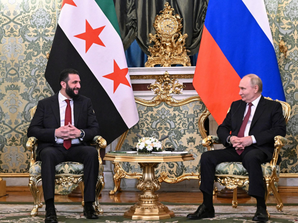 سوريا تؤكّد مطالبة روسيا بتسليم الأسد .. والتعافي الوطني قد يبدأ في 2030