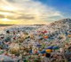 إنزيم يحلل النفايات البلاستيكية في غضون ساعات